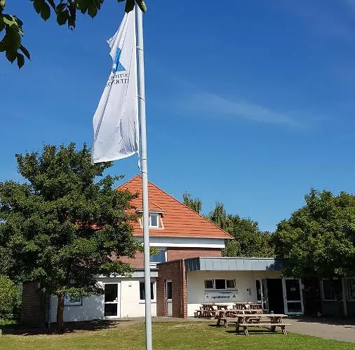 Jugendherberge Fehmarn Hostel *